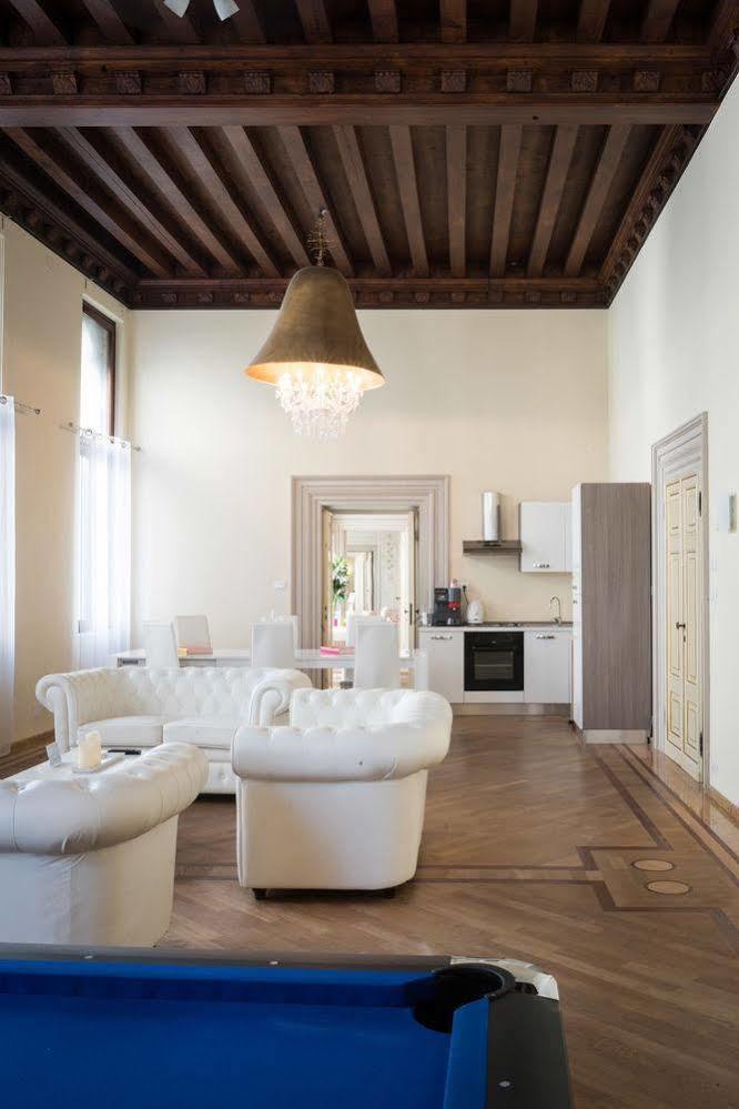 Ad Lofts Appartement Venetië Buitenkant foto
